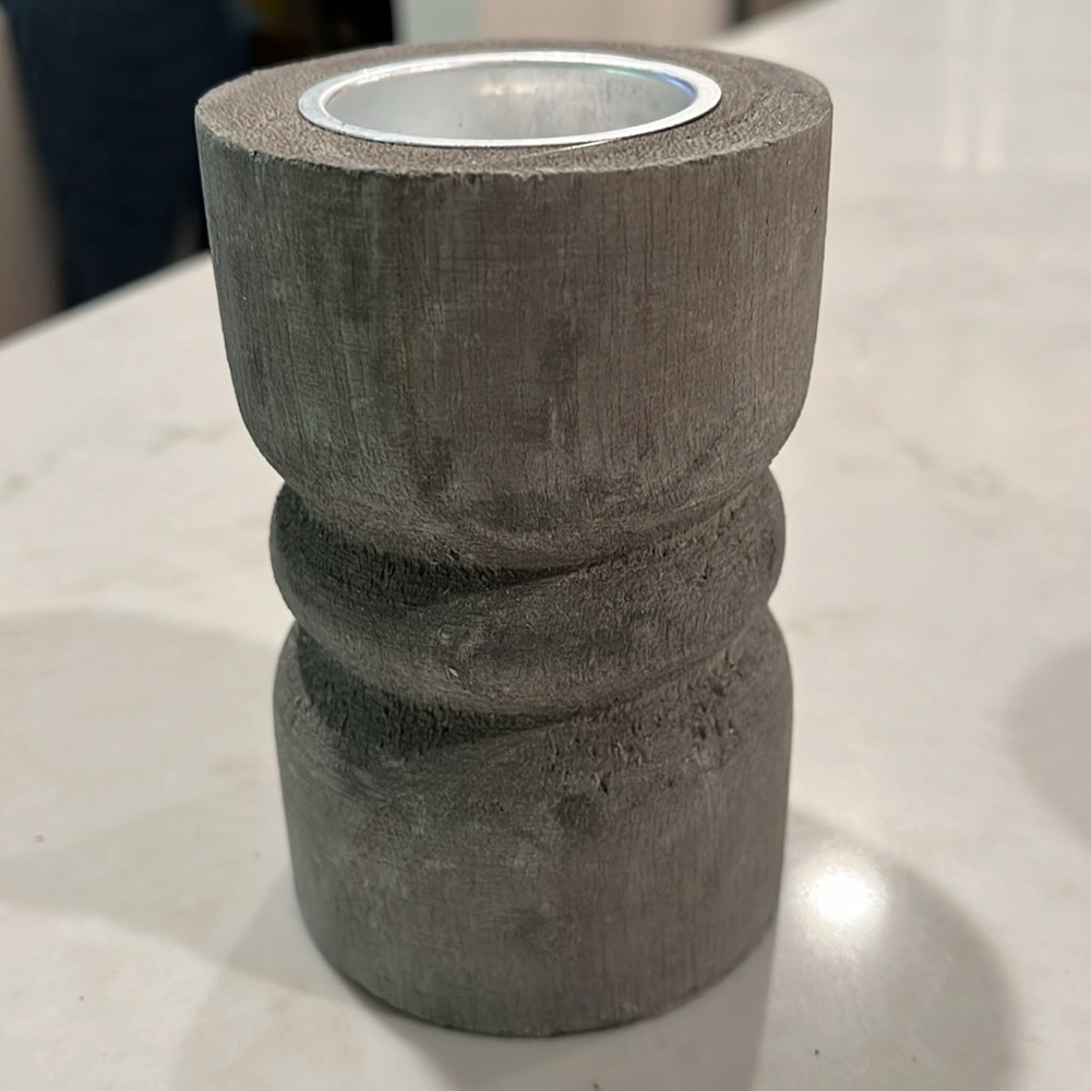 Small Candle Holder - Grey Wood with Silver Plate/NWT - Picture 3 of 7